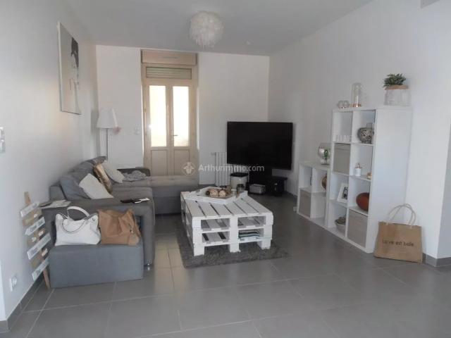 Appartement T3 avec terrasse