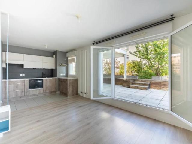 Appartement T3 avec toit terrasse de 36m2