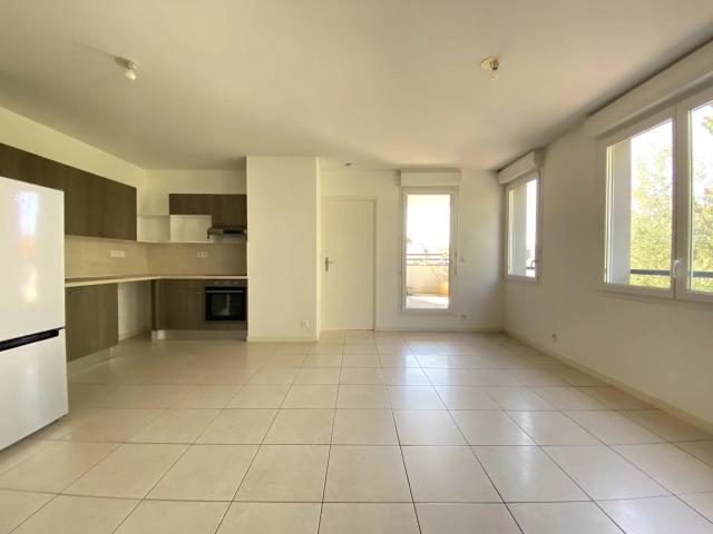 Appartement T3 avec 2 balcons à Pessac