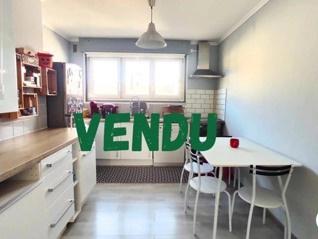 Appartement T3 BALCON ET GARAGE