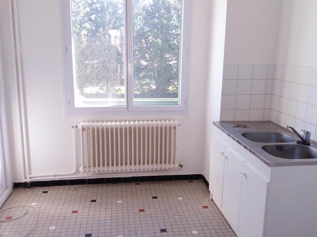 Appartement T3 bis Avenue de la Paix à Cosne sur Loire