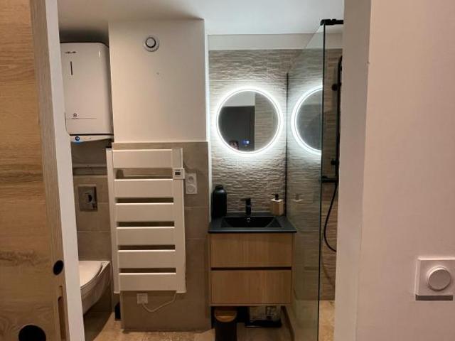 Appartement T3 bis meublé avec 2 espaces nuit et une chambre à louer quartier Pin Rolland St Mandrier