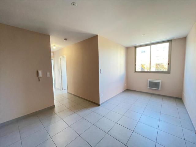APPARTEMENT T3 – BOURRAN
