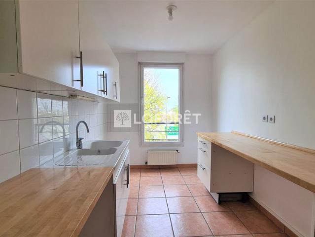 Appartement T3 BRON à louer