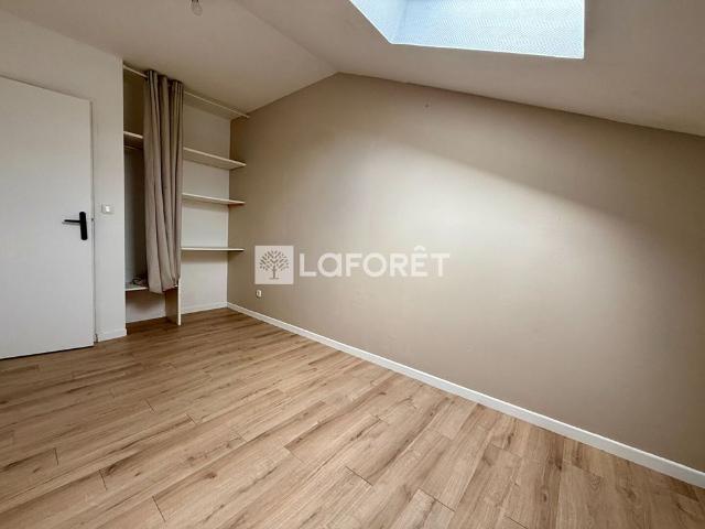 Appartement T3 CALAIS à louer
