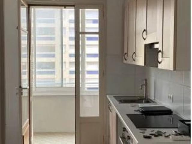 Appartement T3 + cave 77.89m² LES ARENES DU PRADO