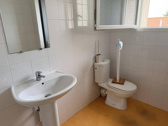 APPARTEMENT T3 CENTRE BOURG