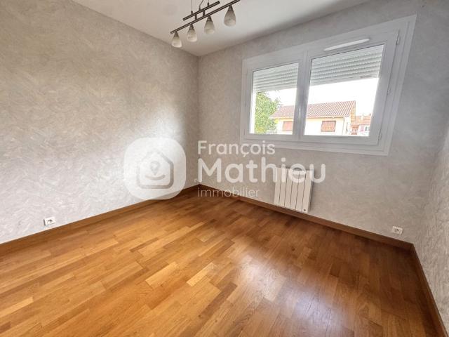 Appartement T3 – Centre de Villars les Dombes