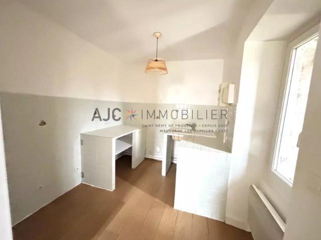 APPARTEMENT T3 CENTRE VILLE