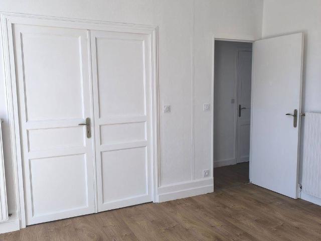 APPARTEMENT T3 Centre ville, Quartier Francheville