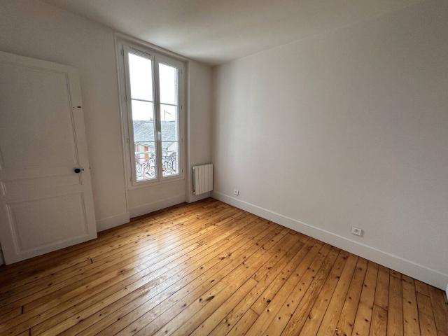 Appartement T3 coeur de ville Etampes