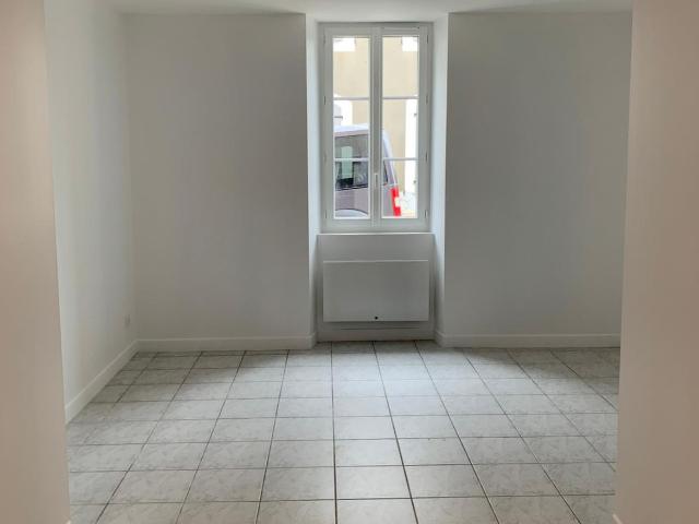 Appartement T3 de 58 m2, 2 chambres, au coeur du village