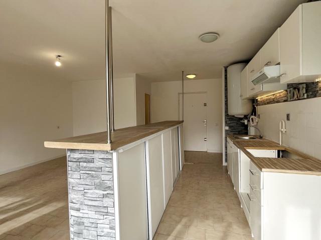 APPARTEMENT T3 de 63.64m2 AVEC TERRASSE ET JARDIN PRIVATIF, 15ème Marseille