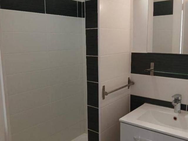 Appartement T3 de 60 m² avec balcon et parking