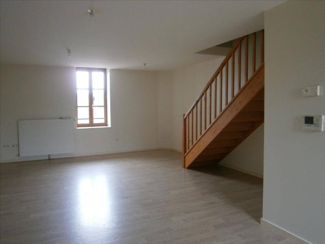 Appartement T3 de 66 m² à St Gengoux de Scissé