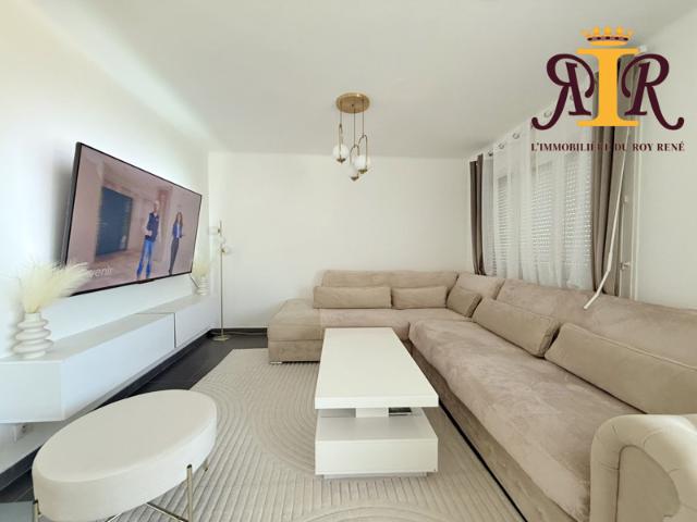 Appartement T3 de 68m² avec stationnement multiple en résidenc