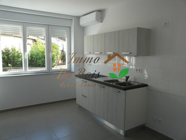 Appartement T3 de 70,75 m2 + véranda Péage de Roussillon