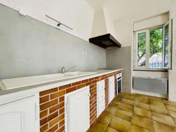 Appartement T3 de 70.39m² rez de chaussée en centre ville