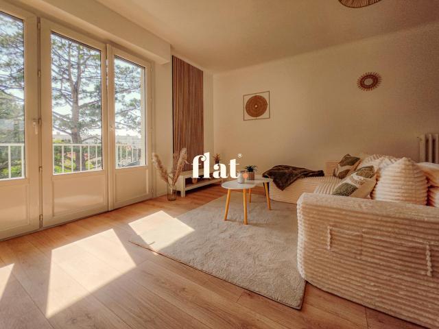 Appartement T3 de 70 m2 RD POINT DE VANNES 2 chambres + Cave