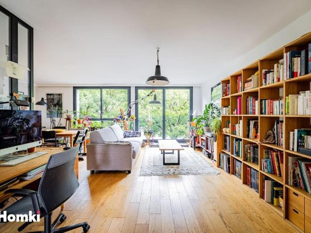 Appartement T3 de 77 m2 au bord du canal à Pantin 77m² Pantin
