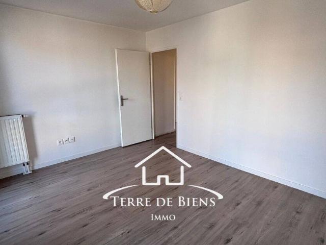Appartement T3 de 76 m² avec Balcon et stationnement Proximité