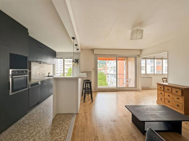 Appartement T3 de 82,73 m2 avec garage, balcon et ascenseur