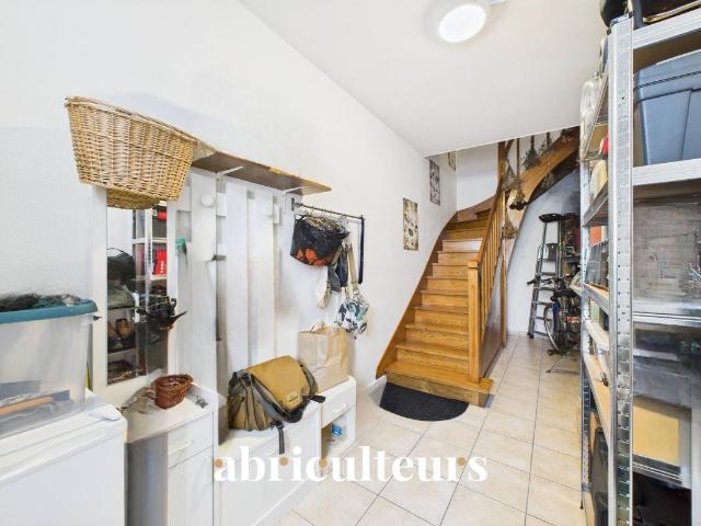 Appartement T3 de 90 m² — Entrée indépendante et zéro charge. 90m² Pont Saint Martin