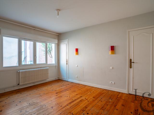 Appartement T3 de 103m² avec terrasse et garage à vendre à Villeneuve sur Lot