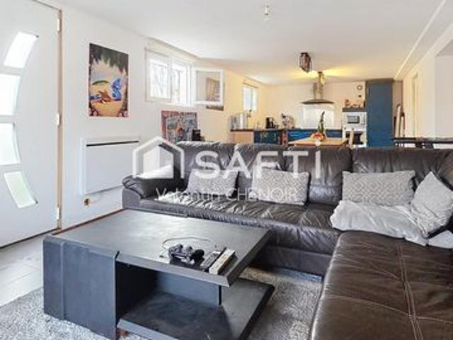 Appartement T3 de plein pied avec jardin et terrasse