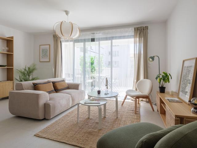 Appartement T3 de Standing – Terrasse 20m² Plein Sud – Pessac Centre