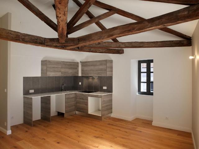 Appartement T3 De Standing Au Centre Ville De Cahors 58m² Cahors