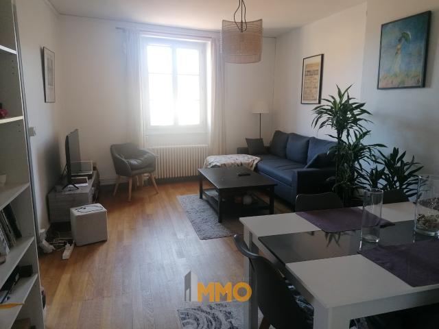 APPARTEMENT T3 EN 2E ETAGE
