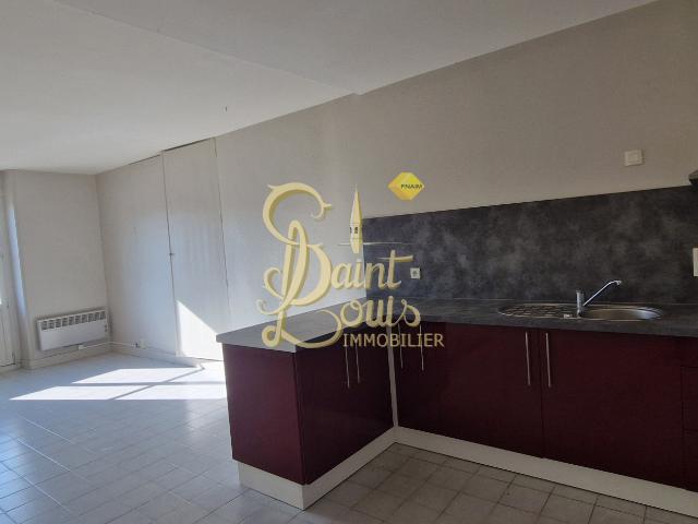 APPARTEMENT T3 EN DUPLEX DE 60.99 M2