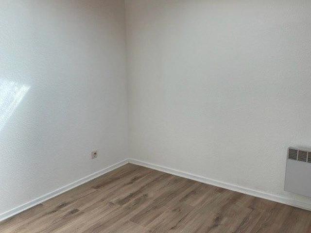 Appartement T3 en location à GRENADE