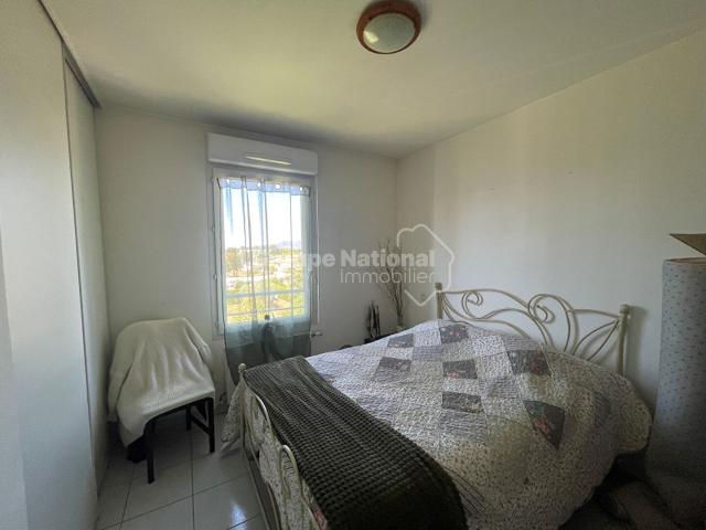 APPARTEMENT T3 EN RESIDENCE AVEC TERRASSE ET PARKING