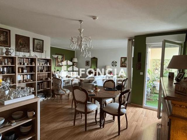 Appartement T3 en résidence seniors sécurisée