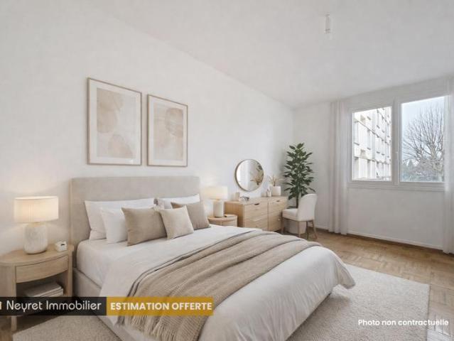 Appartement T3 entresol avec garage
