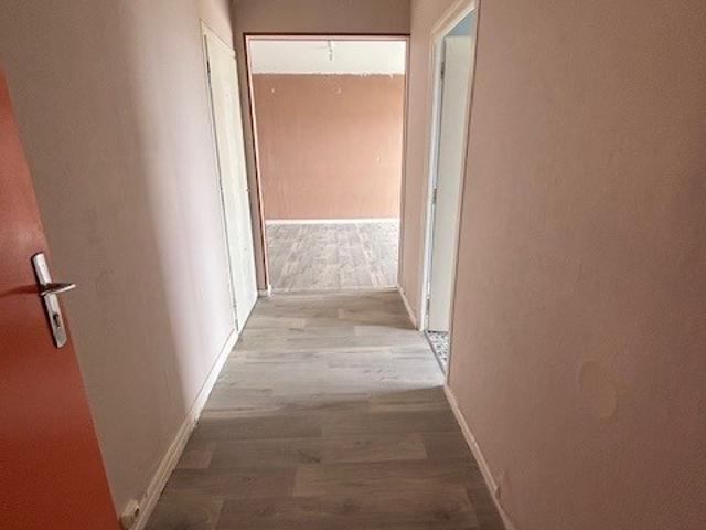 Appartement T3 étage 4 sans ascenseur