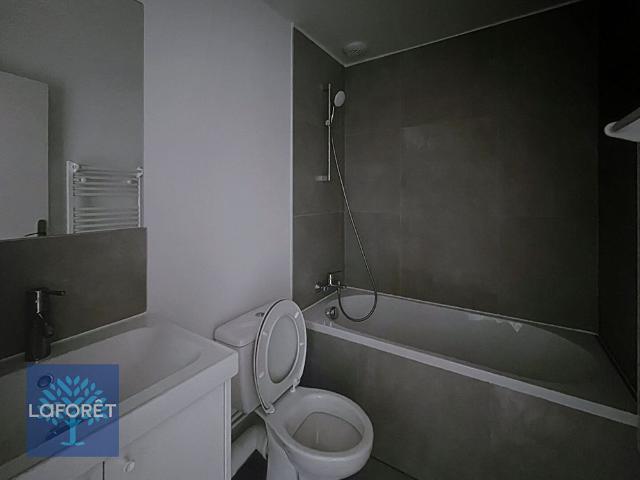 Appartement T3 FOUGERES à louer