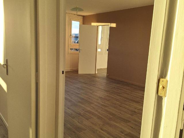 Appartement T3 hyper centre ville Arras Saint JEAN