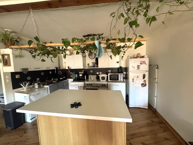 APPARTEMENT T3 JARDIN COLLECTIF / LURIECQ CENTRE
