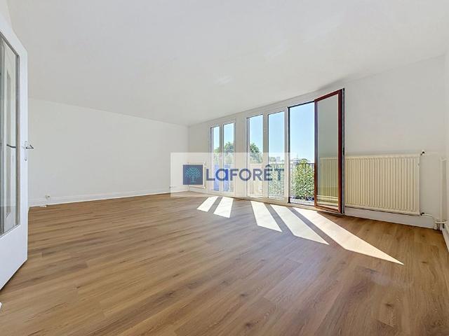 Appartement T3 LE PLESSIS TREVISE à louer