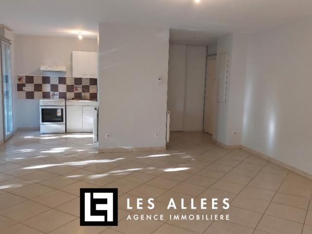 APPARTEMENT T3 Location MONTELIMAR 26200