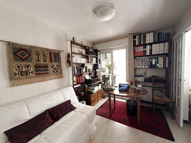 Appartement T3, lumineux, 89 m2, garage, résidence sécurisée, Marseille 15