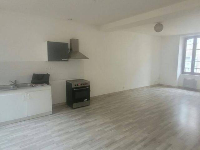 APPARTEMENT T3 LUMINEUX
