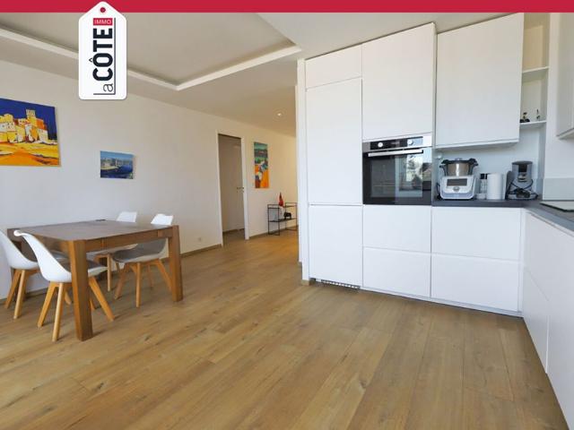 Appartement T3 lumineux à louer au dernier étage à Carry le Rouet