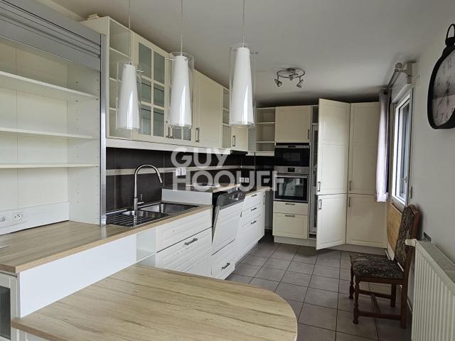 Appartement T3 lumineux à louer à Elven Réf 7075