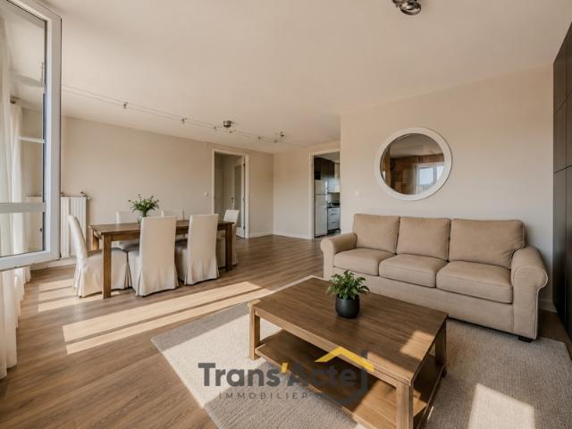 Appartement T3 lumineux avec balcons, cave et garage en opti