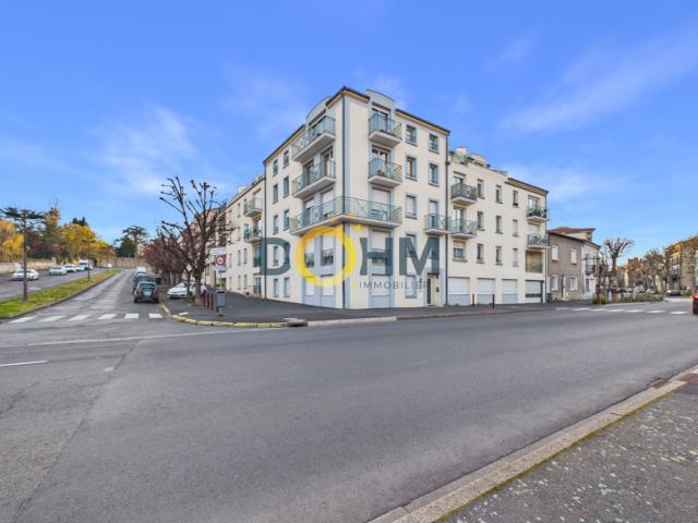 Appartement T3 lumineux avec garage Résidence Le Saint Val