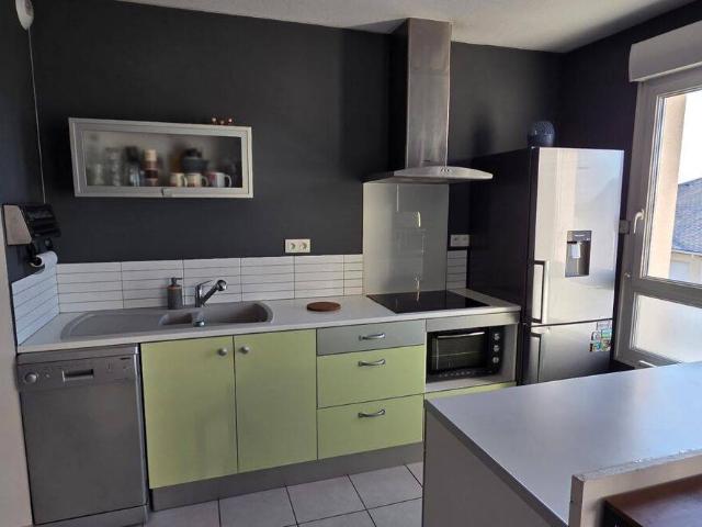 Appartement T3 lumineux avec terrasse – Onet le Château